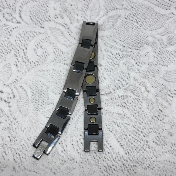 TUNGSTEN Magnetic Chain Link Bracelet Two Tone - Picture 2 of 7